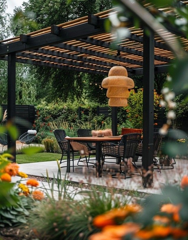 Outdoor & Garden Collection