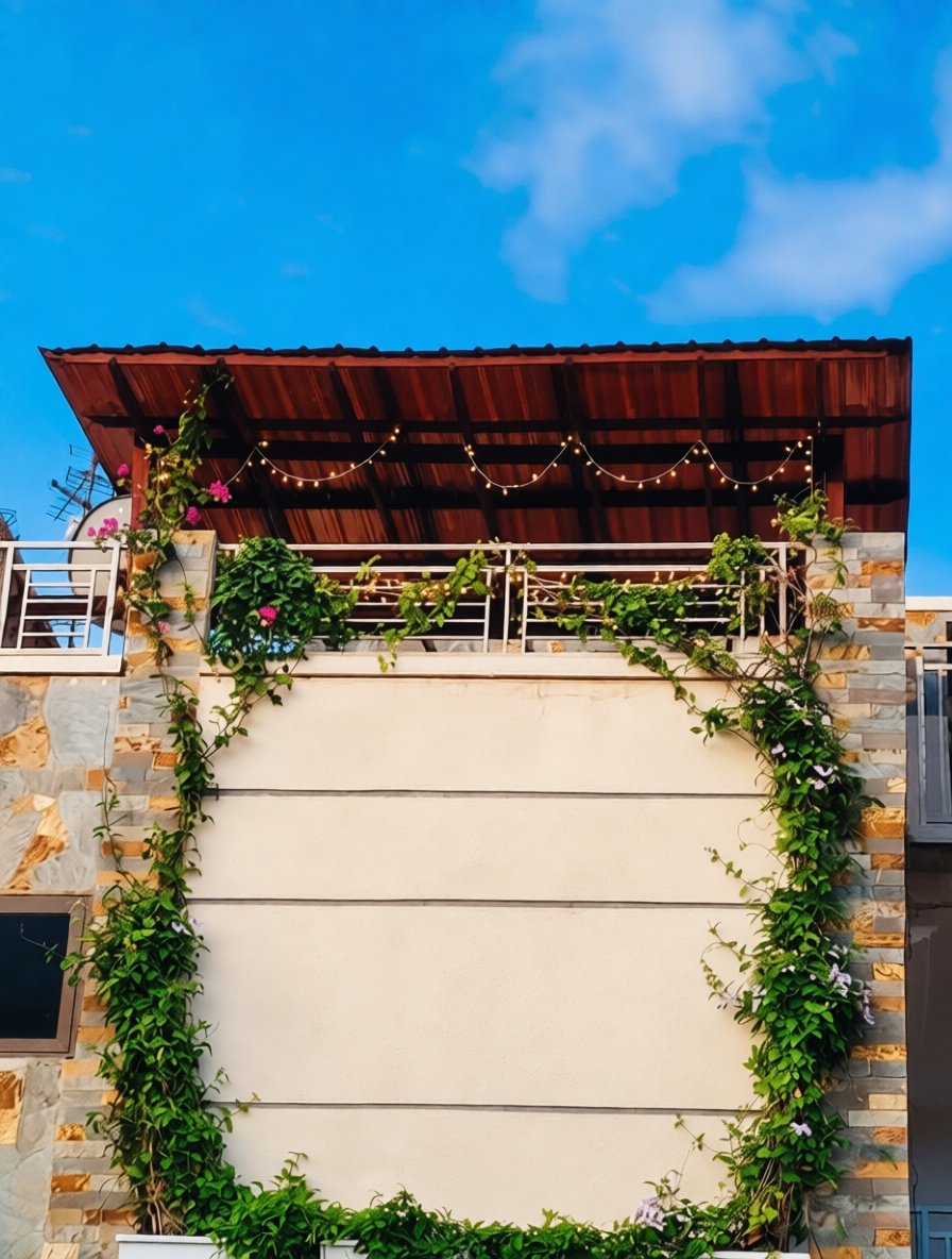 THE ALOFT